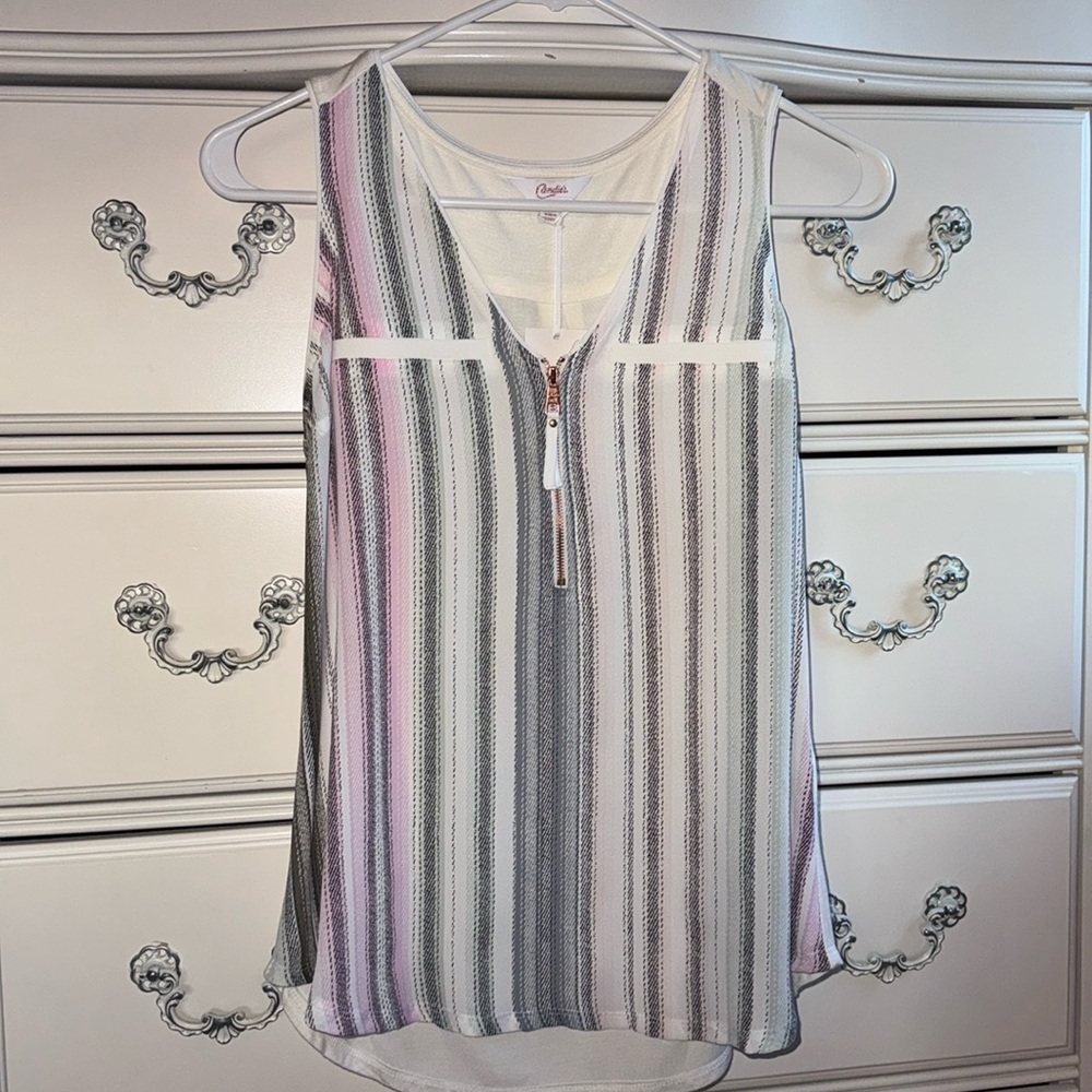 Candie’s tank top